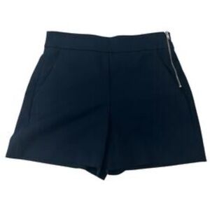 Zara short size S